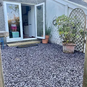 Lovely In Sketty Great For And City! Dunvant
